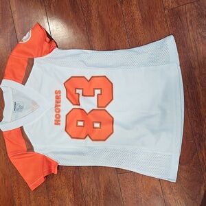 Hooters Small Jersey